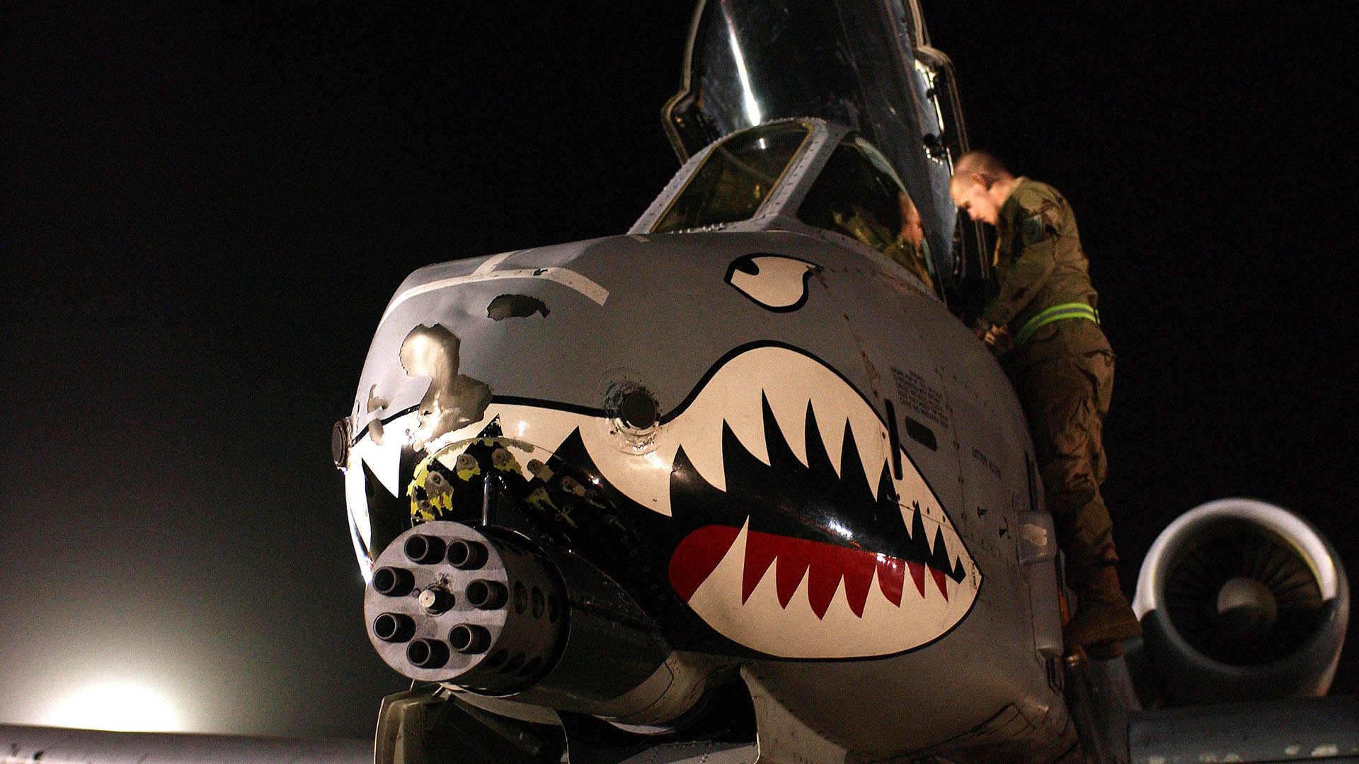 开云体育下载-抢断效率最高球员本赛季表现，抢断犯规吗