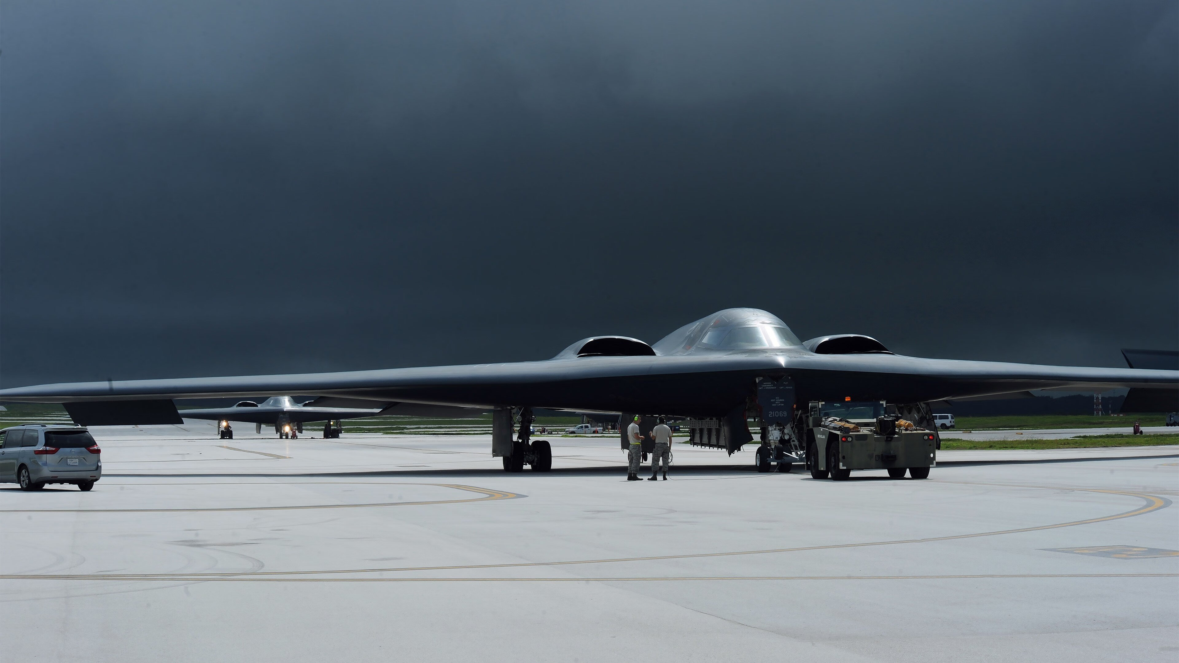 曼城3连胜锁定小组头名,避开皇马16强战,曼城三巨头