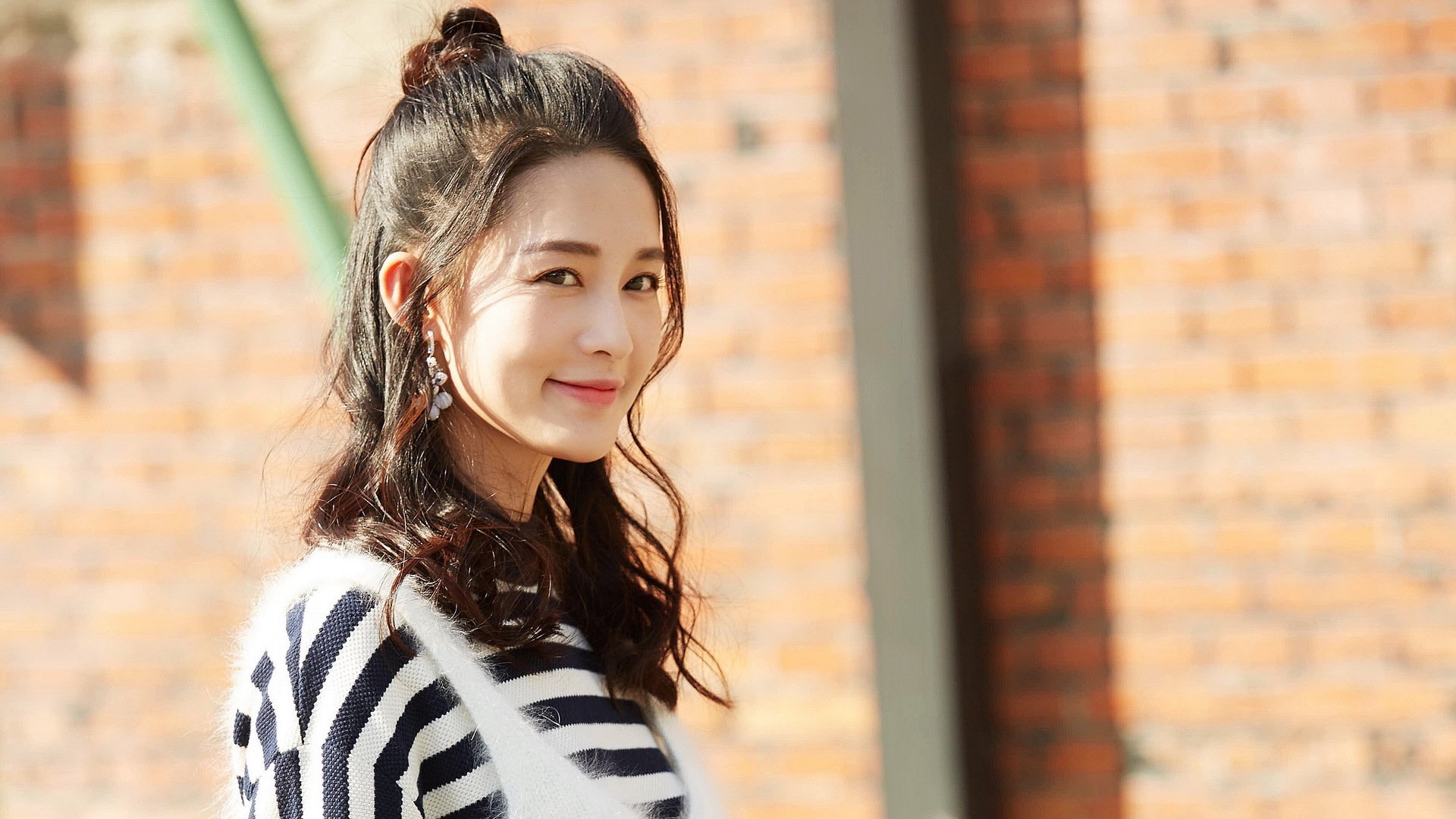 开云体育在线入口-创业板指连续上涨，市场风格从权重向成长切换？，股票市场创业板